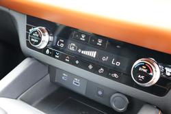 2025 Mitsubishi Outlander PHEV Exceed Tourer