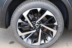 2025 Mitsubishi Outlander PHEV Exceed Tourer