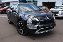 2025 Mitsubishi Outlander PHEV Exceed Tourer