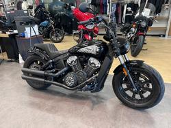 2018 Indian SCOUT BOBBER THUNDER BLACK Thunder Black