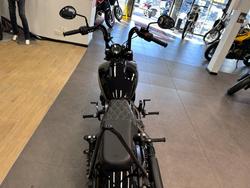 2018 Indian SCOUT BOBBER THUNDER BLACK Thunder Black