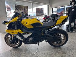 2016 Yamaha YZF-R1 YELLOW