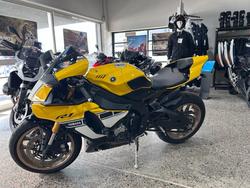 2016 Yamaha YZF-R1 YELLOW