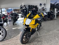 2016 Yamaha YZF-R1 YELLOW