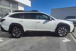 2023 Subaru
Outback AWD Touring XT