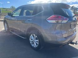 2015 Nissan
X-TRAIL ST