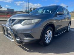 2015 Nissan
X-TRAIL ST