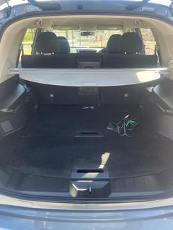 2015 Nissan
X-TRAIL ST