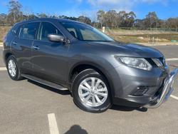 2015 Nissan
X-TRAIL ST