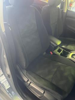 2015 Nissan
X-TRAIL ST