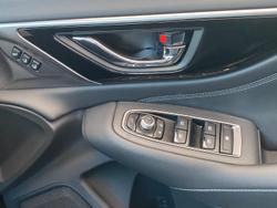 2025 Subaru Outback AWD Touring