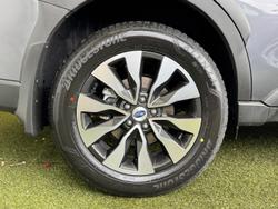 2025 Subaru Outback AWD Touring