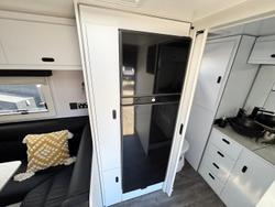 2025 JB Caravans Scorpion Sting 21'6