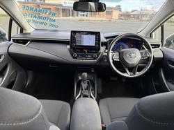 2020 Toyota
Corolla SX Hybrid