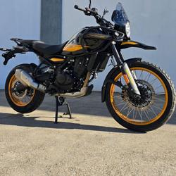 2025 Royal Enfield Himalayan 450 Himalayan Black
