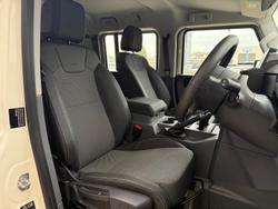 2024 INEOS Grenadier Station Wagon Trialmaster Edition MY24 4X4 Dual Range Scottish White