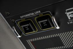 2024 INEOS Grenadier Station Wagon Trialmaster Edition MY24 4X4 Dual Range Scottish White