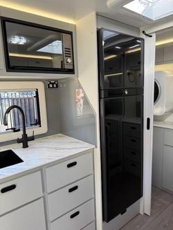2023 JB Caravans Gator-X 17'10