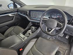 2022 Volkswagen Touareg 210TDI R-Line CR MY22 Four Wheel Drive Deep Black