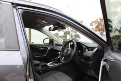 2023 Toyota
RAV4 GXL