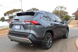 2023 Toyota
RAV4 GXL