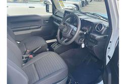 2024 Suzuki
Jimny GLX