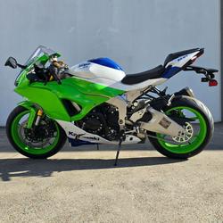 2024 Kawasaki Ninja ZX-6R 40th Anniversary Edition Ninja Green