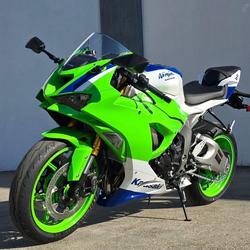 2024 Kawasaki Ninja ZX-6R 40th Anniversary Edition Ninja Green