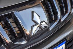 2017 Mitsubishi Triton GLS MQ MY18 4X4 Dual Range Titanium