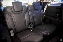 2025 Mahindra XUV700 AX7L