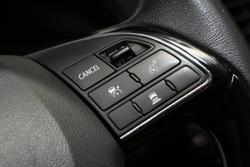 2019 Mitsubishi
Outlander LS