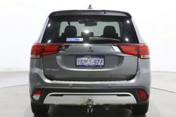 2019 Mitsubishi
Outlander LS