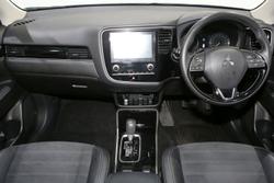 2019 Mitsubishi
Outlander LS