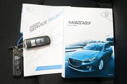 2014 Mazda
                3 Neo
