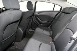 2014 Mazda
                3 Neo