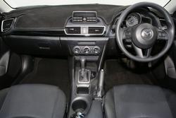 2014 Mazda
                3 Neo