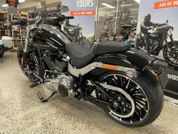 2025 Harley-Davidson Breakout 117 (FXBR) Softail Black