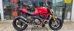 Ducati Monster 1200S