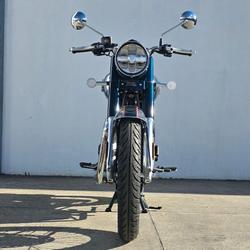 2025 Royal Enfield Classic 350 Chrome Classic 350 Green