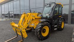 2022 JCB 532/70 Agri Farm Special