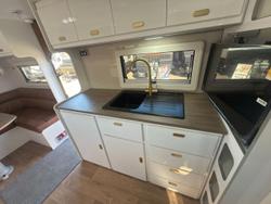2025 JB Caravans Dirt Road Extreme