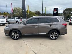 2016 Mitsubishi Outlander LS ZK MY16 4X4 On Demand Ironbark