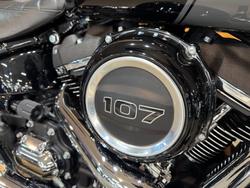 2022 Harley-davidson FLSB SPORT GLIDE (107) BLACK
