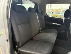2015 Toyota Hilux SR5 KUN26R MY14 4X4 Dual Range Silver Sky