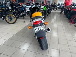 2000 Honda CBR900RR Fireblade (919) Fireblade Yellow