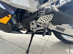 2000 Honda CBR900RR Fireblade (919) Fireblade Yellow