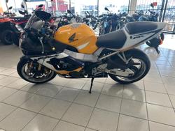 2000 Honda CBR900RR Fireblade (919) Fireblade Yellow