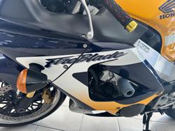 2000 Honda CBR900RR Fireblade (919) Fireblade Yellow