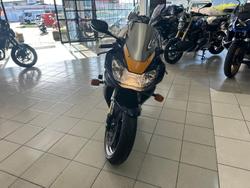 2000 Honda CBR900RR Fireblade (919) Fireblade Yellow