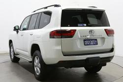 2024 Toyota
Landcruiser GXL